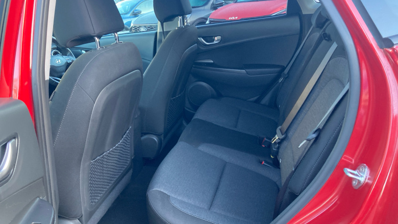 Hyundai KONA 100kW Premium 39kWh 5dr Auto Electric Hatchback